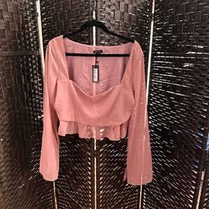 Boohoo Cropped Silky Shirt like Selkie NWT Plus sized